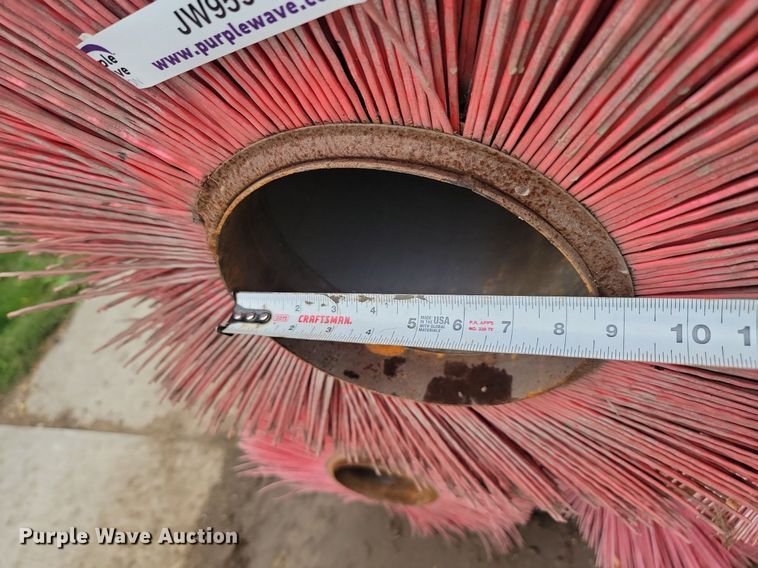 image for item JW9595 (6) 67" L brooms