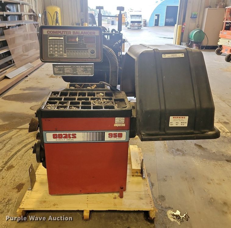 image for item JW9599 Coats 950  wheel balancer