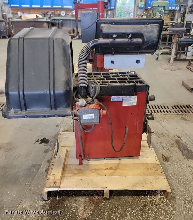 image for item JW9599 Coats 950  wheel balancer