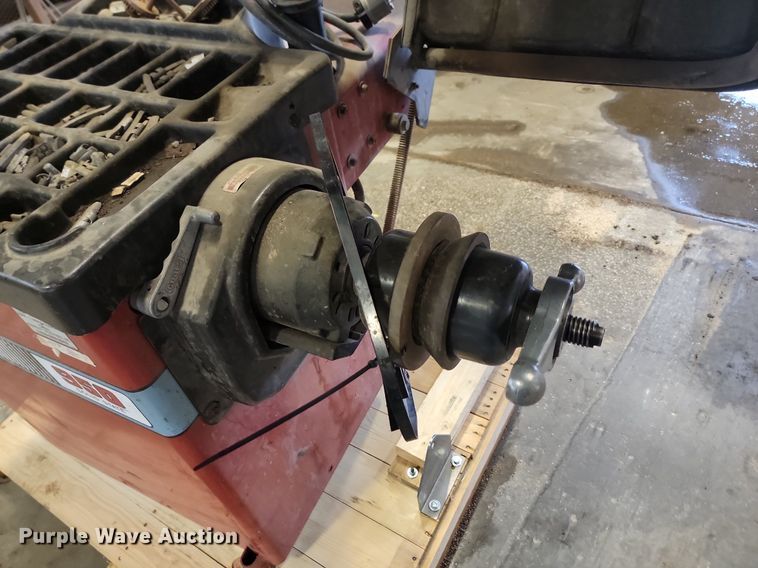 image for item JW9599 Coats 950  wheel balancer