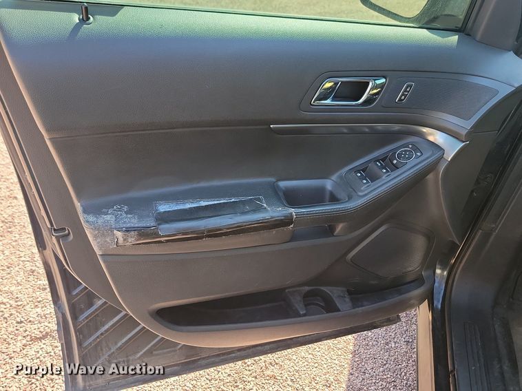 image for item JW9605 2015 Ford Explorer Police Interceptor  SUV