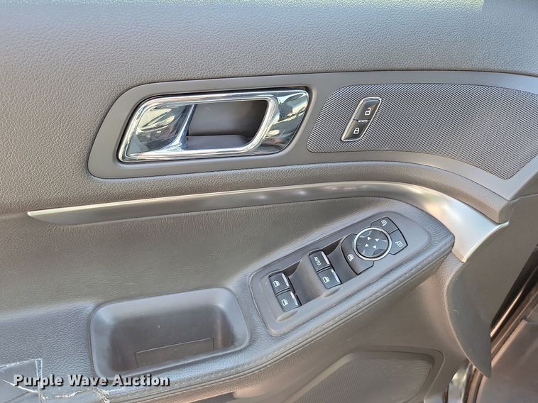 image for item JW9605 2015 Ford Explorer Police Interceptor  SUV