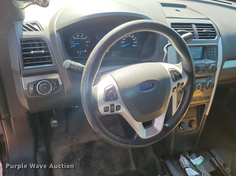 image for item JW9605 2015 Ford Explorer Police Interceptor  SUV