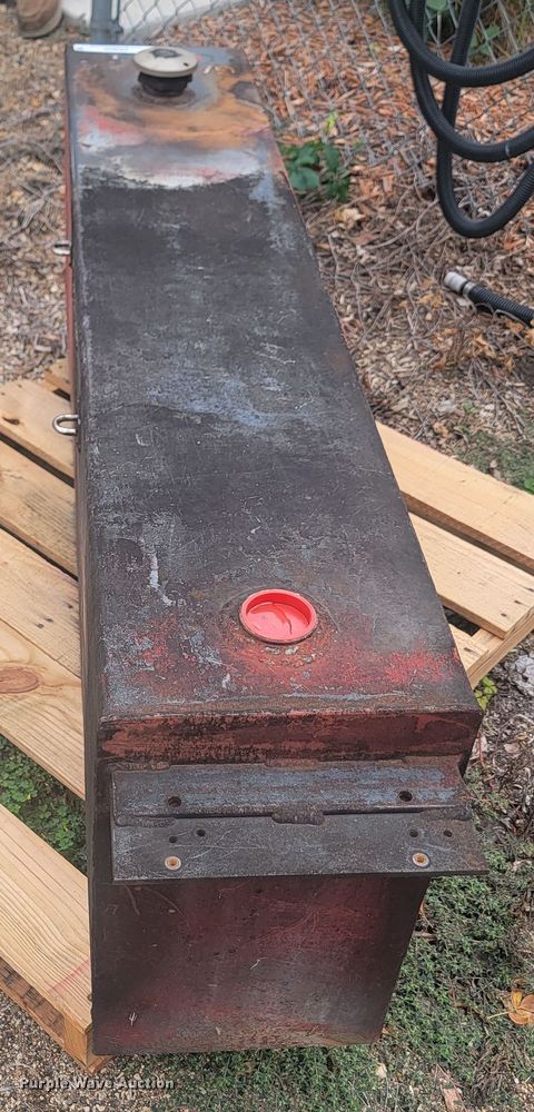 image for item JW9609 Fuel tank