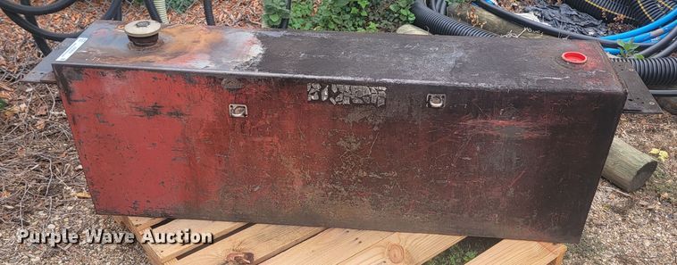image for item JW9609 Fuel tank