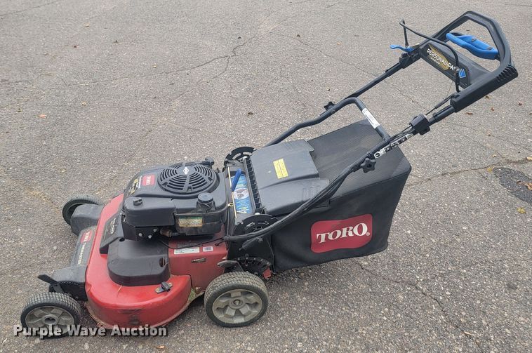image for item JW9610 Toro TimeMaster 21199  push mower