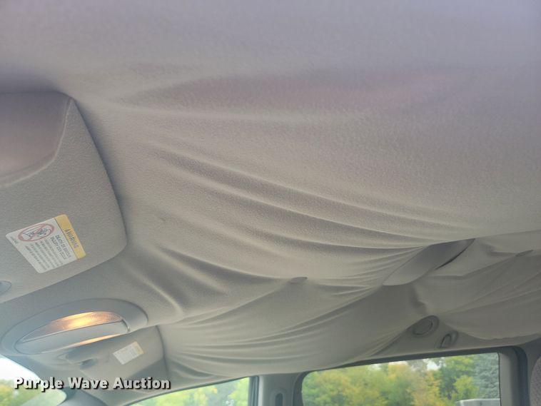 image for item JW9611 2003 Dodge Grand Caravan SE  handicap accessible van