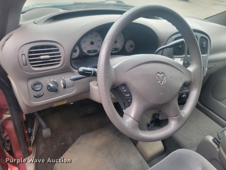 image for item JW9611 2003 Dodge Grand Caravan SE  handicap accessible van