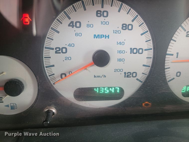 image for item JW9611 2003 Dodge Grand Caravan SE  handicap accessible van