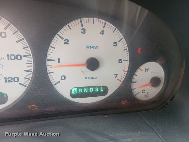 image for item JW9611 2003 Dodge Grand Caravan SE  handicap accessible van