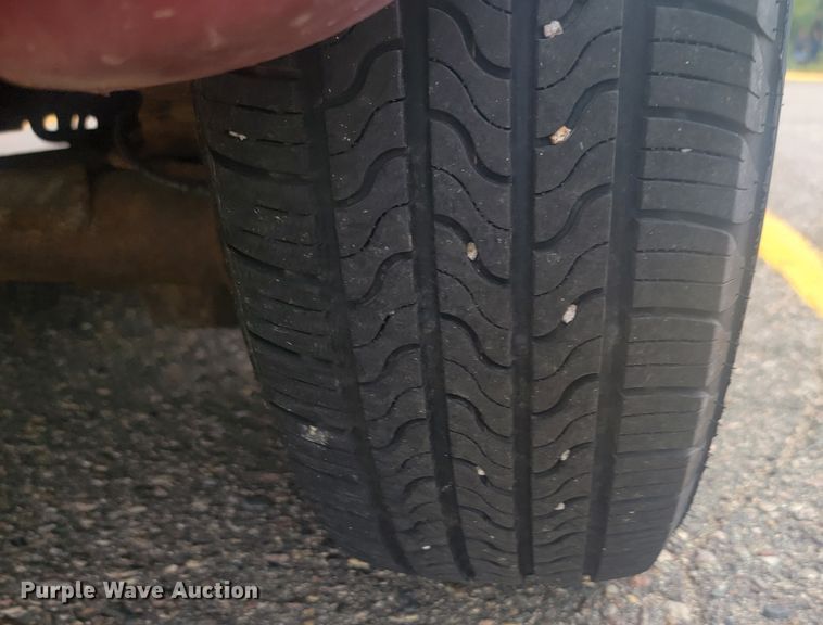 image for item JW9611 2003 Dodge Grand Caravan SE  handicap accessible van