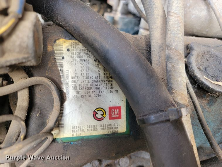 image for item JW9629 1984 Ford F800 dump flatbed truck