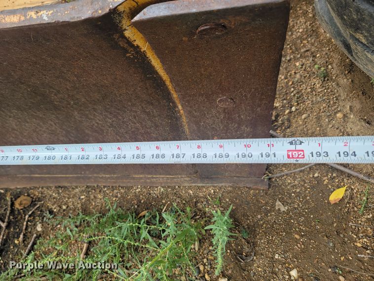 image for item JW9631 Champion  720 motor grader