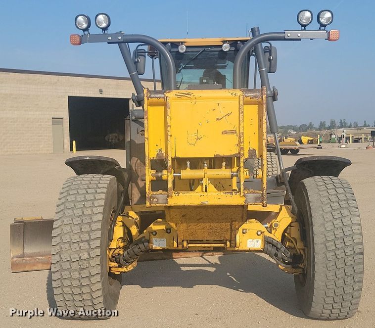 image for item JW9697 2012 John Deere 772GP  motor grader