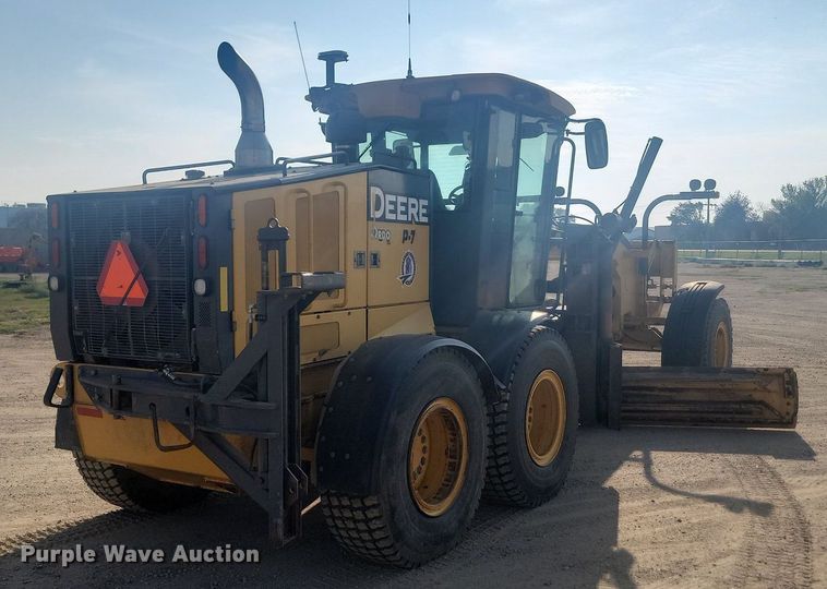 image for item JW9697 2012 John Deere 772GP  motor grader