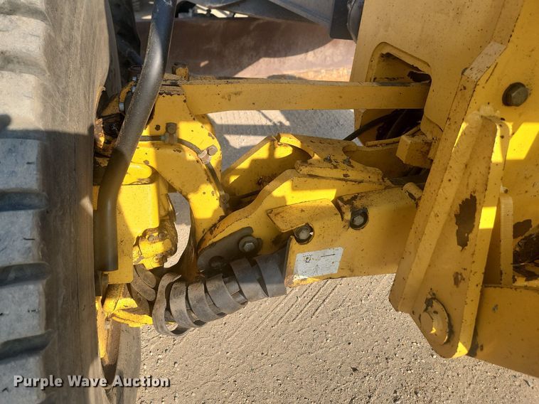 image for item JW9697 2012 John Deere 772GP  motor grader