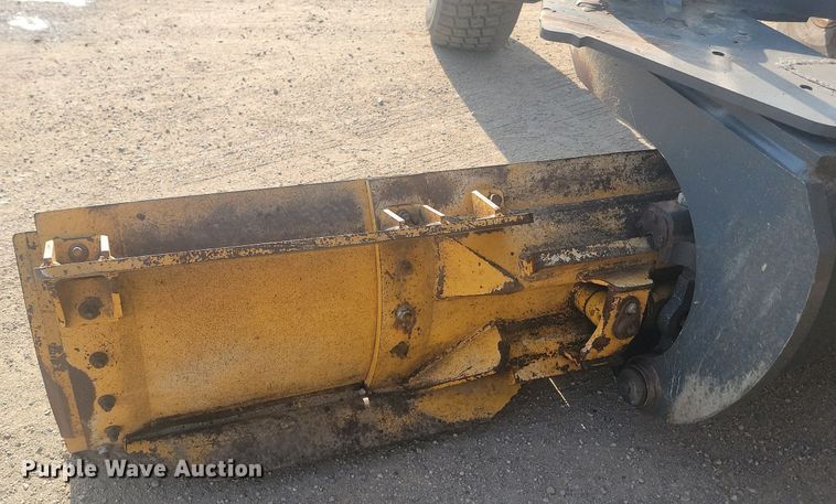 image for item JW9697 2012 John Deere 772GP  motor grader