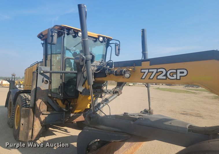 image for item JW9697 2012 John Deere 772GP  motor grader