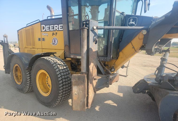 image for item JW9697 2012 John Deere 772GP  motor grader