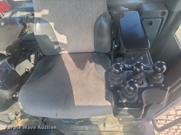 image for item JW9697 2012 John Deere 772GP  motor grader