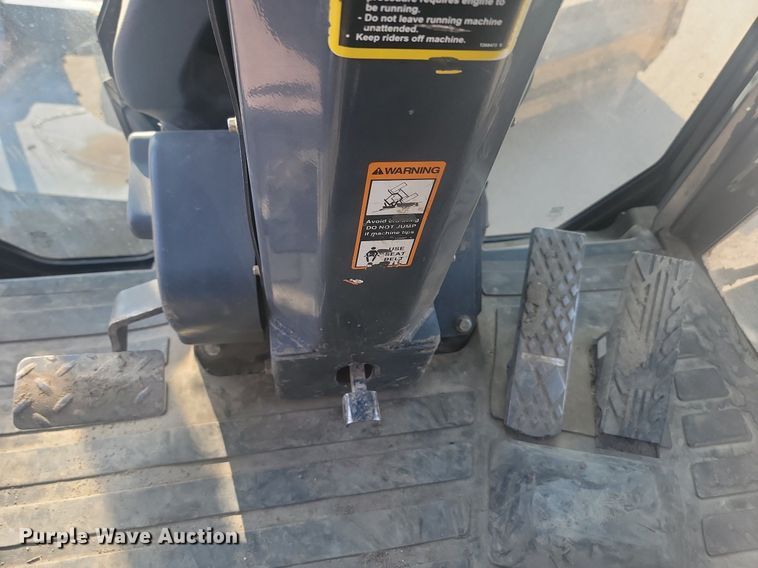 image for item JW9697 2012 John Deere 772GP  motor grader