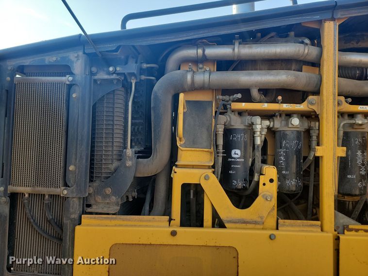 image for item JW9697 2012 John Deere 772GP  motor grader