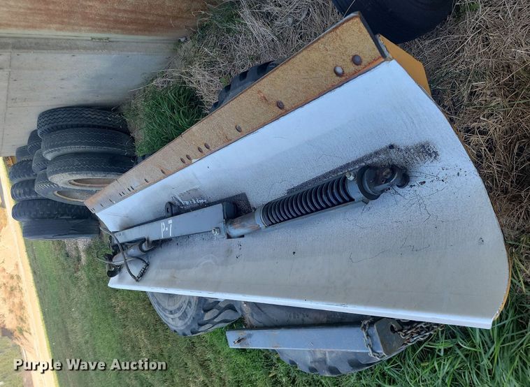 image for item JW9697 2012 John Deere 772GP  motor grader