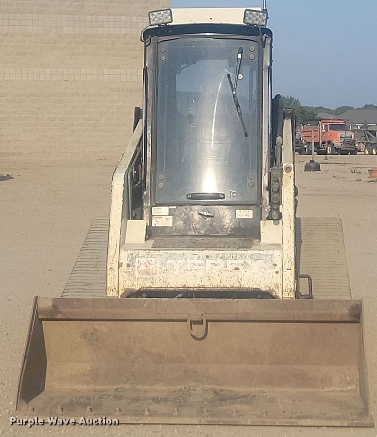 image for item JW9698 2010 Terex PT-80  tracked skid steer loader