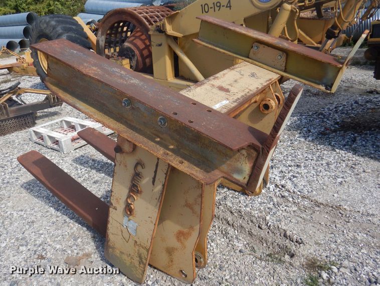 image for item JY9588 48" L pallet forks