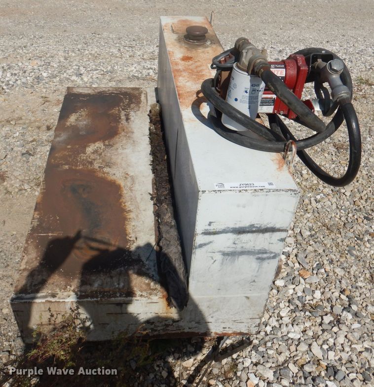 image for item JY9623 Delta  fuel tank