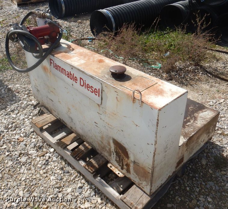image for item JY9623 Delta  fuel tank