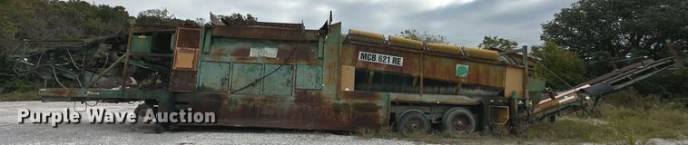 image for item JY9647 McCloskey MCB 621 RE  trommel screen