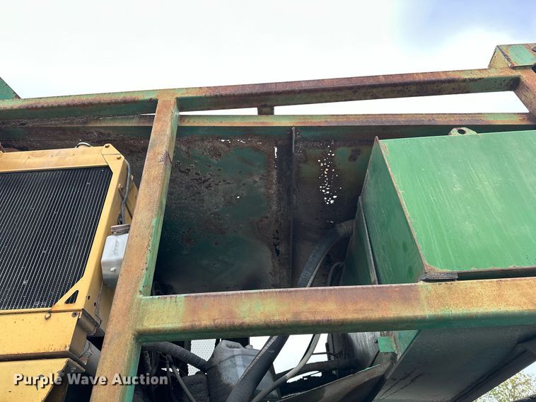 image for item JY9647 McCloskey MCB 621 RE  trommel screen