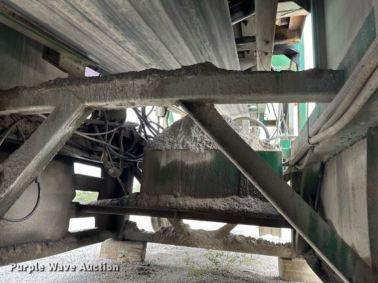 image for item JY9647 McCloskey MCB 621 RE  trommel screen