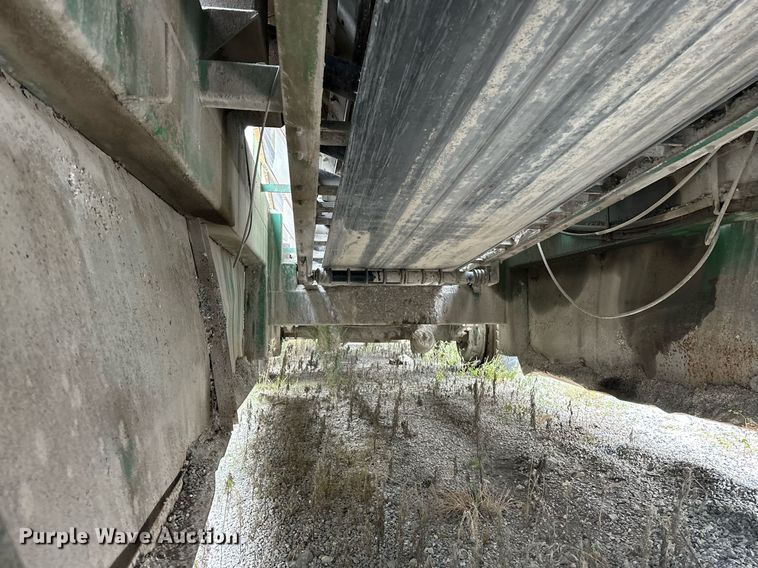 image for item JY9647 McCloskey MCB 621 RE  trommel screen