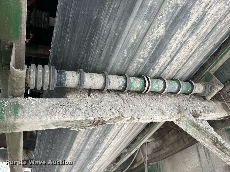 image for item JY9647 McCloskey MCB 621 RE  trommel screen