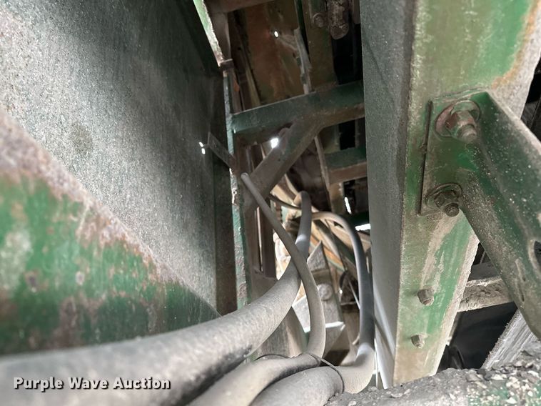 image for item JY9647 McCloskey MCB 621 RE  trommel screen