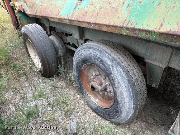 image for item JY9647 McCloskey MCB 621 RE  trommel screen