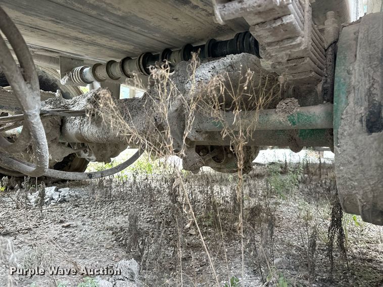 image for item JY9647 McCloskey MCB 621 RE  trommel screen