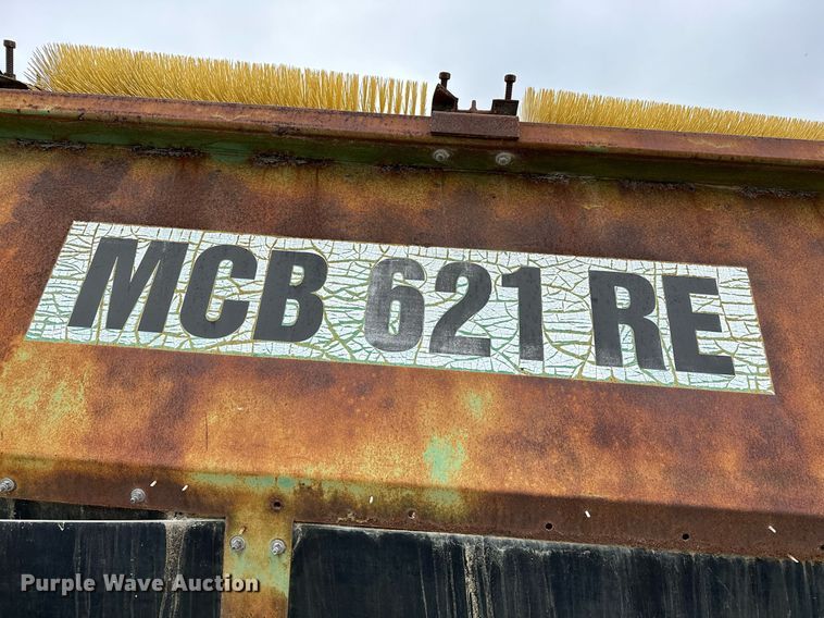 image for item JY9647 McCloskey MCB 621 RE  trommel screen