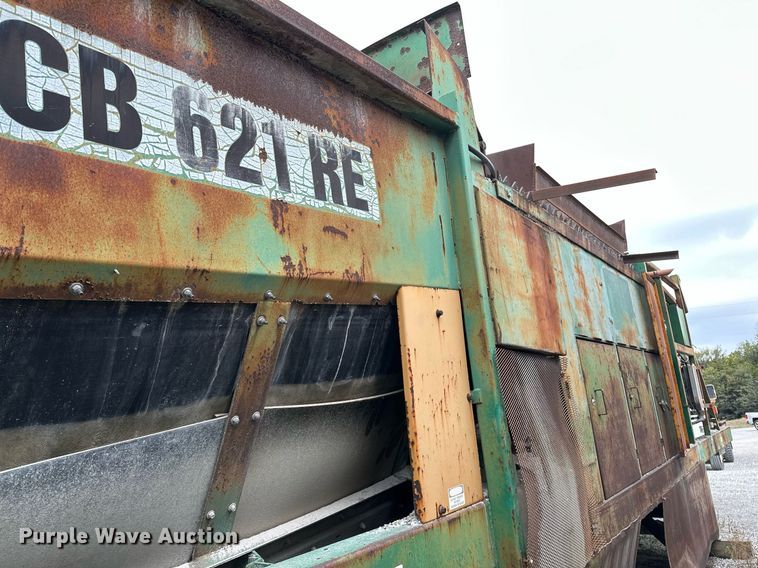 image for item JY9647 McCloskey MCB 621 RE  trommel screen