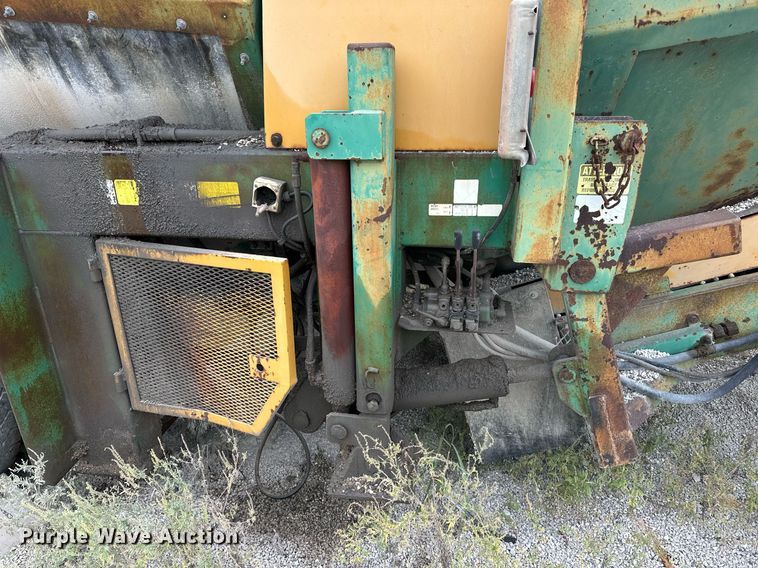 image for item JY9647 McCloskey MCB 621 RE  trommel screen