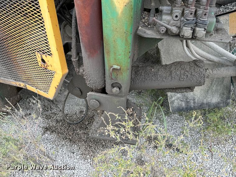 image for item JY9647 McCloskey MCB 621 RE  trommel screen