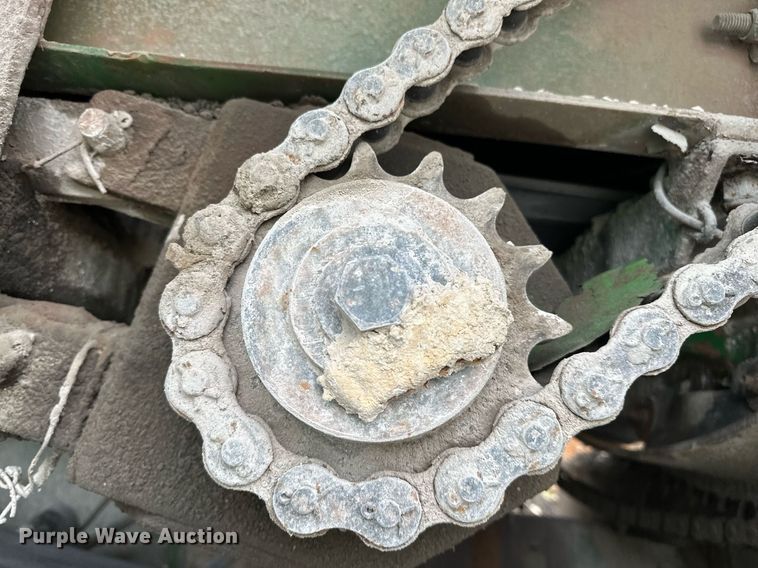 image for item JY9647 McCloskey MCB 621 RE  trommel screen