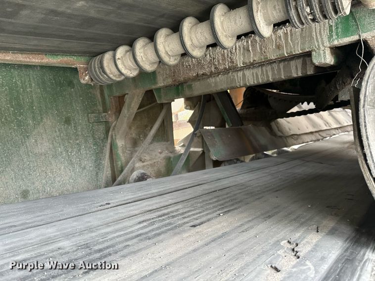 image for item JY9647 McCloskey MCB 621 RE  trommel screen