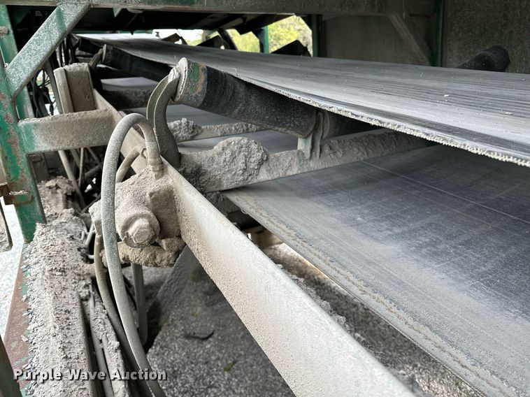 image for item JY9647 McCloskey MCB 621 RE  trommel screen