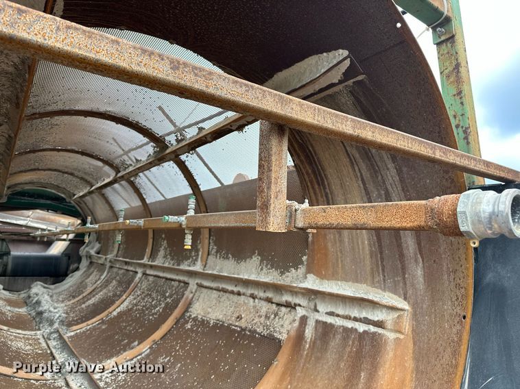 image for item JY9647 McCloskey MCB 621 RE  trommel screen