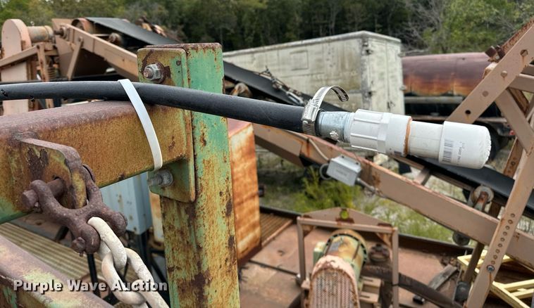 image for item JY9647 McCloskey MCB 621 RE  trommel screen