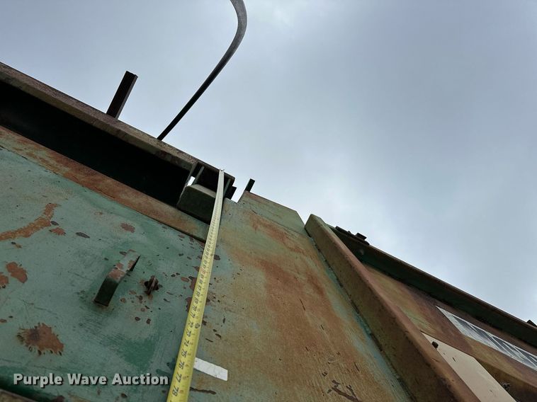 image for item JY9647 McCloskey MCB 621 RE  trommel screen