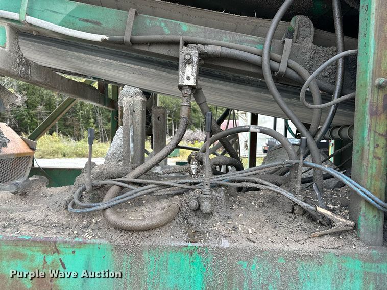 image for item JY9647 McCloskey MCB 621 RE  trommel screen